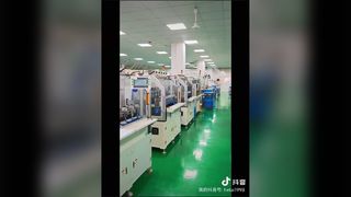 왜 우리는 작업장에 들어가 무엇이든 촬영할 수 있는 유일한 자동차 회사인가요?