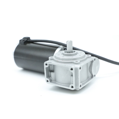 주문 63BLX01-XXWG15L 24VDC 웜 기어박스 자동차 220rpm 1A 3.5N.M 114W online manufacture